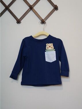 Little Bear Smocks Navy Long-Sleeve Pocket Tee with Otter Applique